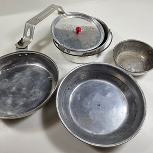 vtg aluminum mess kit for camping, backpacking // made in Japan