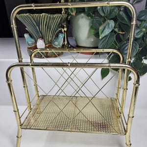 vtg metal rack for magazines, records, books // 18 x 15 x 8.5 inches