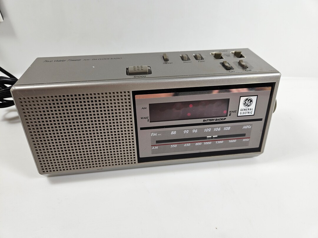 1980s GE Digital Clock Radio and Alarm Works Very Well Etsy