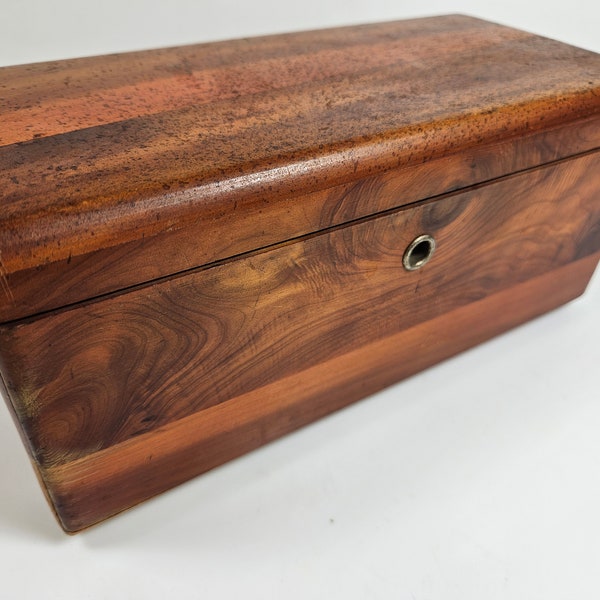 vtg wood keepsake, treasure box // Lane mini cedar chest // 9 x 4 x 4 inches