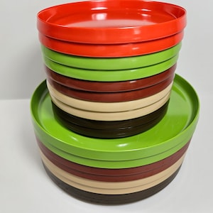 Choose your color - set of melamine plates // Dinner and Salad sizes // sets of 2 or 4 plates