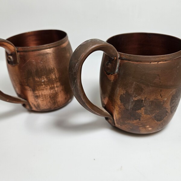 2 vtg solid copper Mid Century mugs, West Bend // made in USA // fantastic tarnished patina