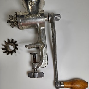vtg meat grinder, Landers #31 // made in USA
