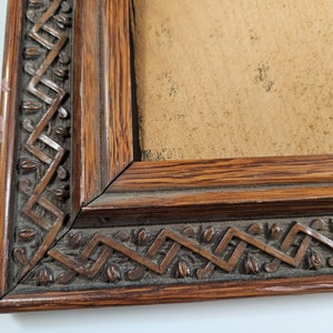 antique carved wood frame for 14x11 inch photo or art // wall hanging // no glass