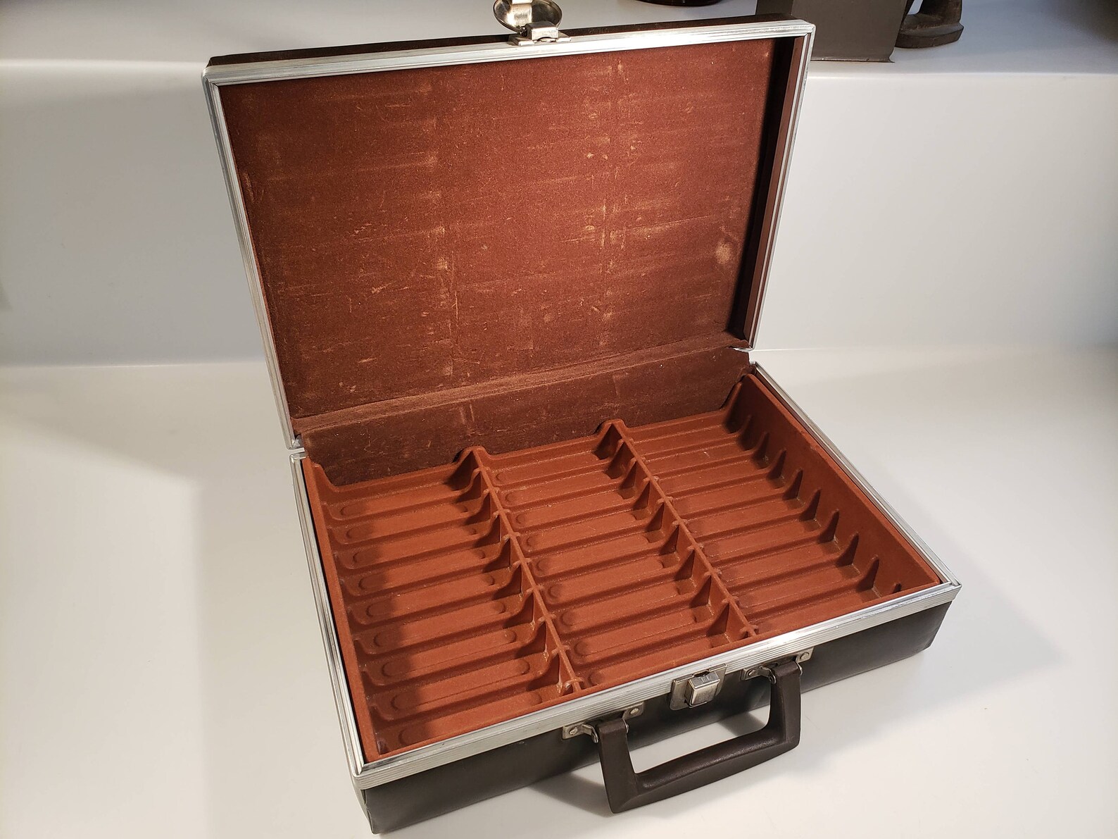 Vintage 30cassette Tape Holder Briefcase Brown // 14 X 10 X Etsy