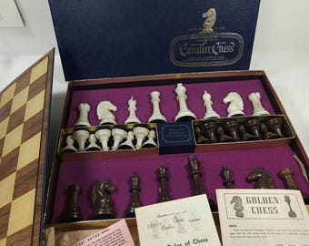 1967 complete Cavalier Chess Tournament Edition set in box