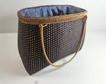 Unused handmade, high quality bamboo bag, made in Thailand // 8 x 7 x 5 inches
