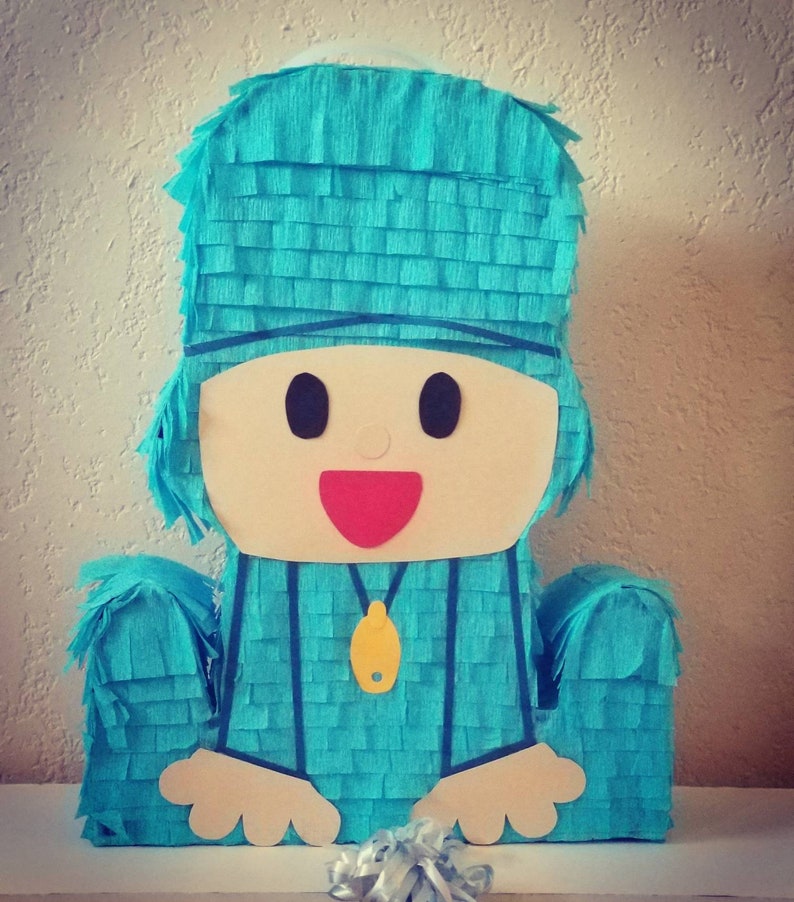 Loula Pato Props Party-In-A-Box Sleepy Bird Elly 8 Pocoyo and Friends Mini Pi\u00f1ata Decorations