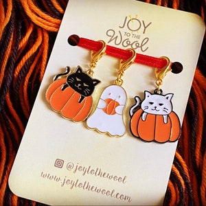 Halloween Cats in Pumpkins Stitch Markers Progress Keeper Set Ghost Enamel Charm Pumpkin Pendant Knitting Gift Crochet Present