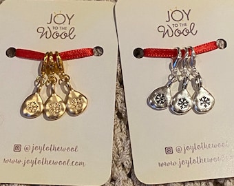 Two Sets of Snowflakes Stitch Markers Silver and Gold Tone Christmas Progress Keepers Gifts for Knitters Crocheters Christmas Pendants