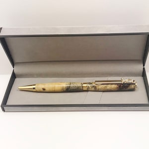 Lung Cancer Ribbon 24K Gold Plated Clip on a Buckeye Burl Wood Handcrafted Refillable Twist Pen #101