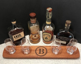 Monogrammed 4 Glencairn Glass Serving Tray Set - Solid Mahogany - Whisky Whiskey Bourbon Scotch Flight - Personalized Gifts for Him