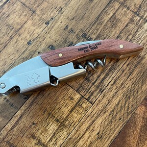 Personalized wine opener | Personalized bottle opener | Father’s Day Gift | Wedding Gift | Best Man | Groomsmen