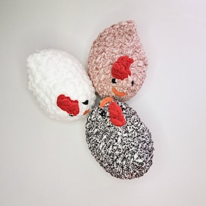 MADE TO ORDER: Crochet Farmhouse Chicken Plushie Amigurumi