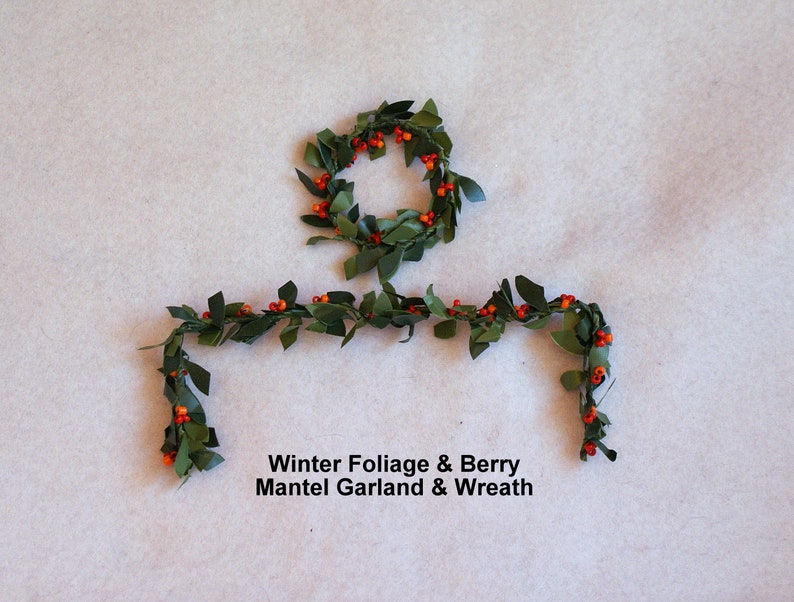 Dolls House Christmas MANTEL GARLANDS and WREATHS Sets A Foliage & Berries