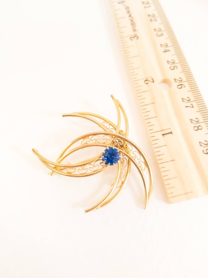 Glass Gem Pin Gold Toned Brooch Fillagree Jewelry Crescent Moon Sapphire Brooch September Birthstone Pin Estate Jewelry Vintage