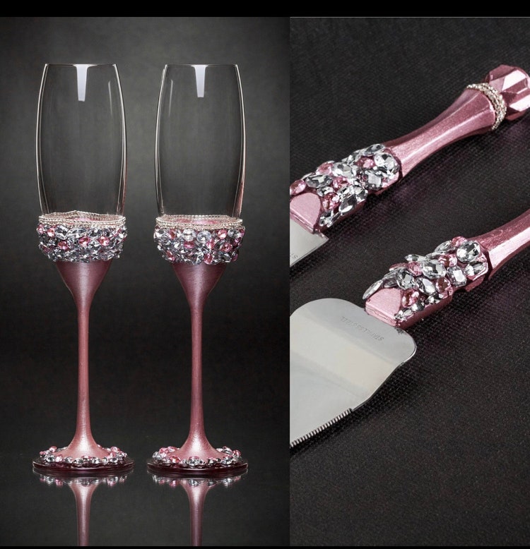 Splendid Personalized Ivory Wedding Glasses with Crystals
