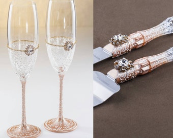 Rose Gold Wedding Glasses Cake Server Set Personalized  Glass Rose Gold Flutes Champagne Glass Gold Toasting Flutes Wedding Cake Cutting Set