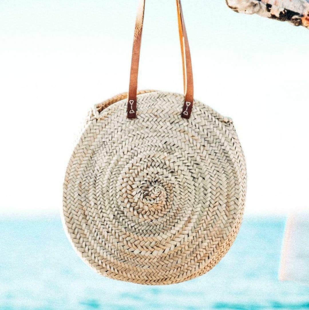 Round Straw Bag with Leather Straps | Etsy