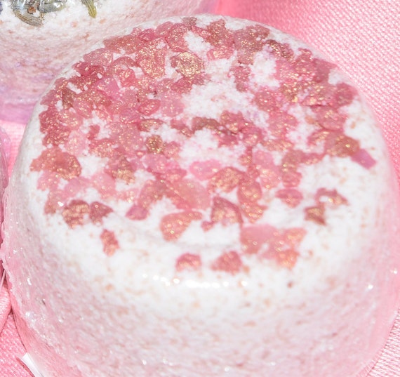 popular bath bomb scents