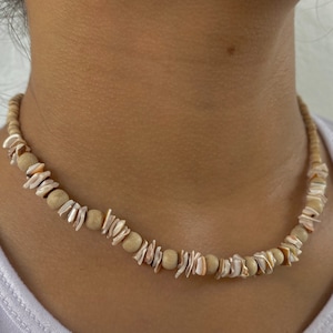 Unique Square Puka Shell & Round Coconut Beads Necklace - Bohemian Surfer Style Accessory