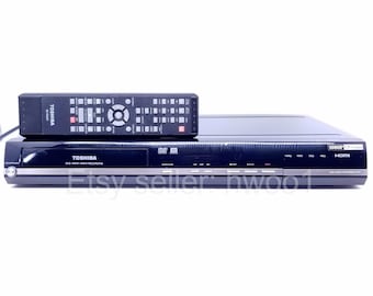 Toshiba D-VR7 VCR DVD Recorder Combo W/ Remote, Lens & Heads