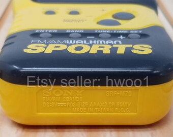 Sony Walkman Sports SRF-M70 Fm/am Radio Clock Stopwatch Water