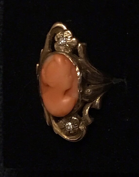 Vintage 14k Gold Cameo Ring - image 2