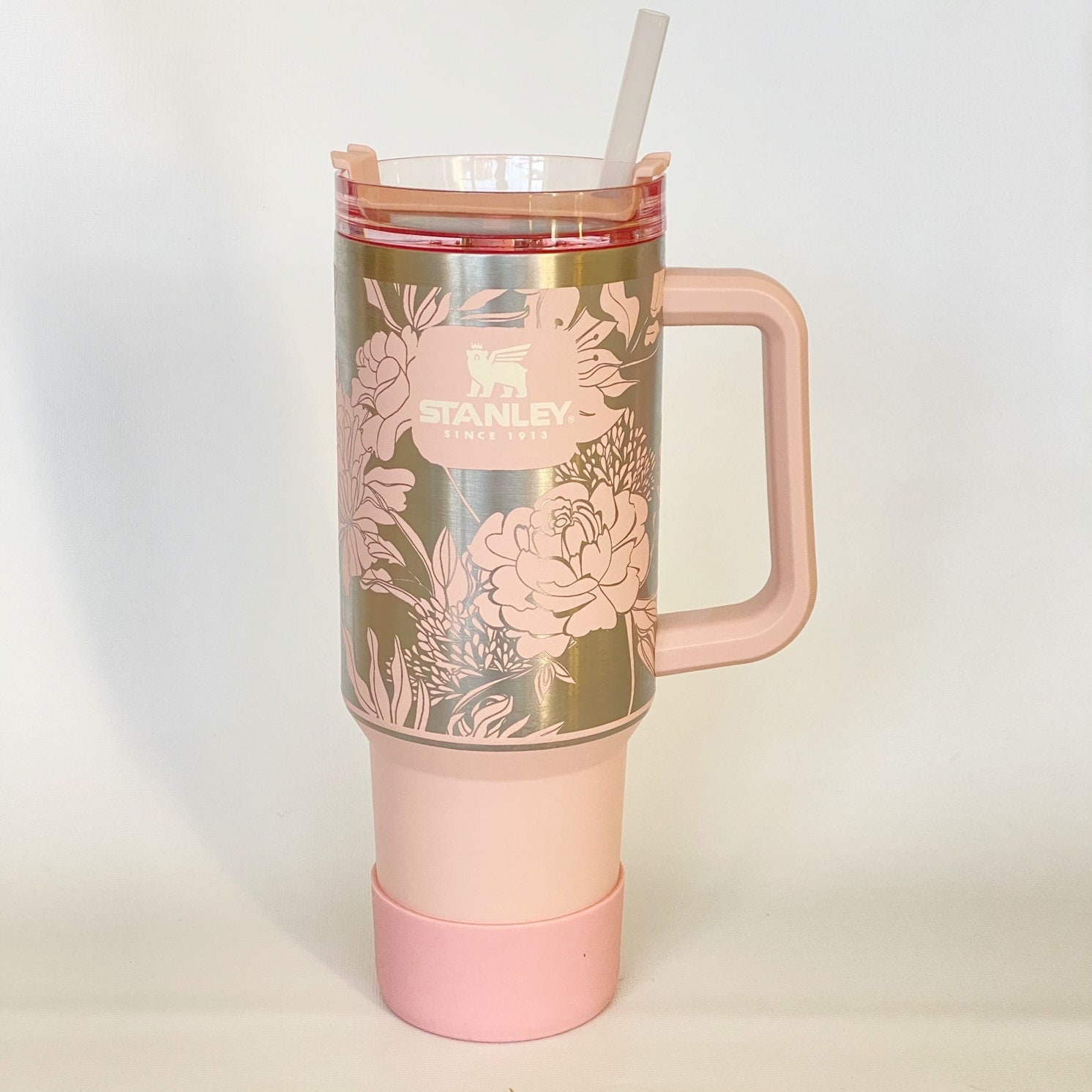 Floral Engraved 40 Oz Tumbler, Etched Tumbler With Handle, Similar to  Stanley Quencher Tiktok Cup, Mug With Straw and Handle, Gift for Her 