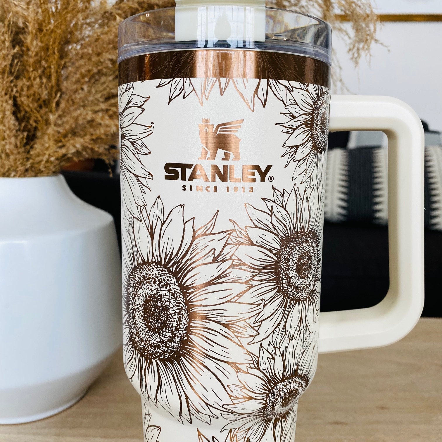 40oz Sunflower Print Stanley Style Cup with Handle - 360 degree engrav –  Wrinkle Dogs