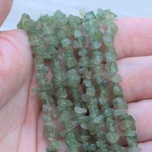 Light Green Aventurine Chips / Beads - "Parrot" Aventurine - Natural Gemstone Chips - Long Strand