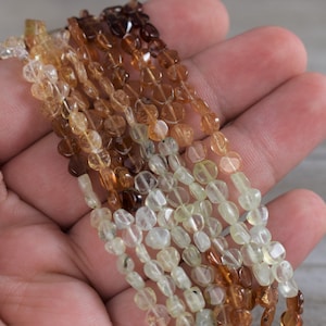 Hessonite and Prehnite Mixed Flat Coin Beads - Beads - 4-6 mm Natural Gemstone