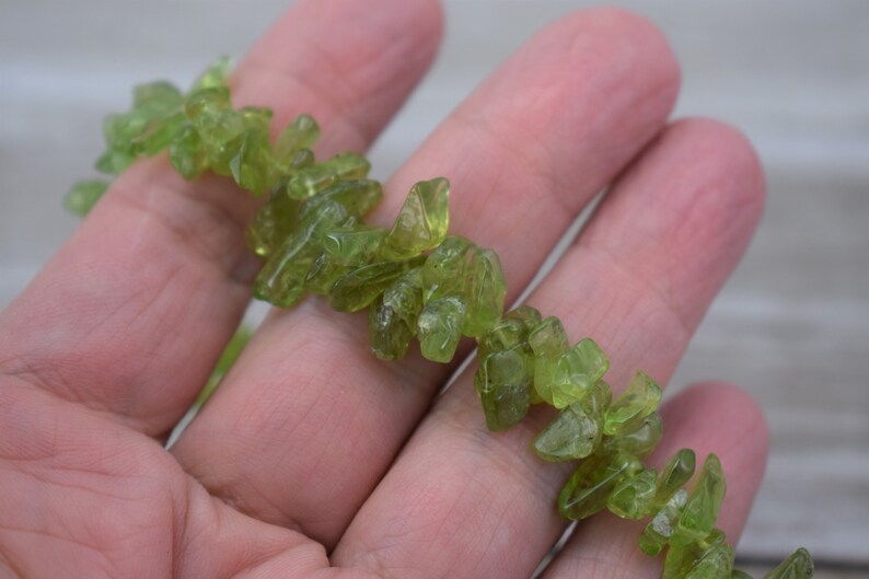 Large Graduated Natural Gemstone Chips Side Drilled Peridot Long Chips Beads