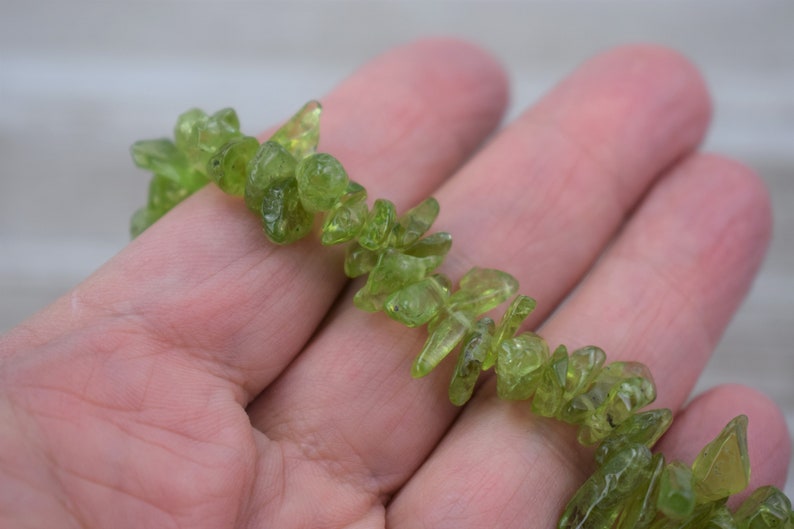 Large Graduated Natural Gemstone Chips Side Drilled Peridot Long Chips Beads