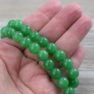 Jade Beads -  Natural Dark Green Smooth Round Beads - 8mm