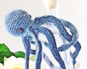 Octopus Gift, Crochet Octopus, Octopus Art, Ocean Ornament, Octopus Bottle, Blue Octopus, Funny Water Bottle, Water Bottle Gift, Kraken