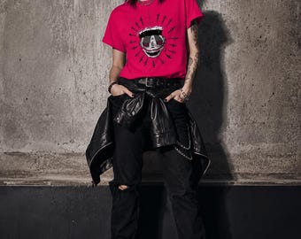 T-shirt Unisex con Grafica Artistica Dark – Design Originale Effetto Gothic / Punk - Premium Shirt