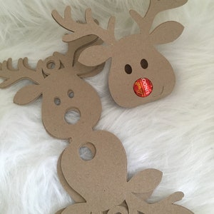 reindeer chocolate holder lollipop Ferrero rocher lindt lindor Hold SVG Download. Christmas tree decoration place setting lolly pop holder