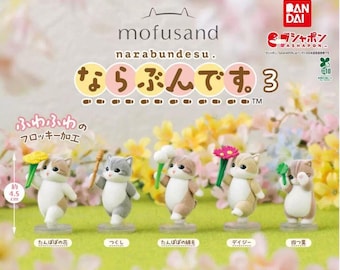 Mofusand Let's Get in Line 3 Desktop Toy Figure