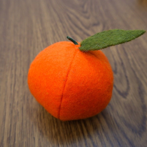 Orange aus Filz, Filzlebensmittel, Kinderküche, Kinderkaufladen, für Kinder, genäht, orange, Blatt, Kaufmannsladen, Weihnachten