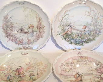 Wind in the Willows set of four plates, Royal Doulton bone china plates, 4 Wind in the Willows collectible plates, Wind Willows set