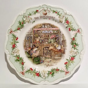 Brambly Hedge The Discovery plate, Royal Doulton Brambly Hedge, Brambly Hedge Midwinter plate, bone china Christmas plate