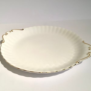 Val D&#39;or Kuchenteller, Royal Albert White und Gold Bone China, Val D&#39;or Bone China Servierplatte, Royal Albert Bone China