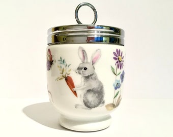 Grand jeu d'oeufs de Skippety Tale, grand lapin d'or, grand jeu d'oeufs de Worcester royal, 2 oeufs d'oie en porcelaine de Worcester