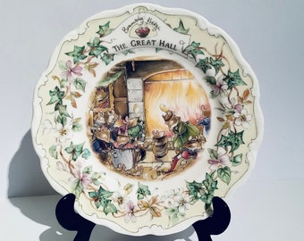 ブランブリー・ヘッジのキャンドルライト・サパー・プレート、ロイヤル