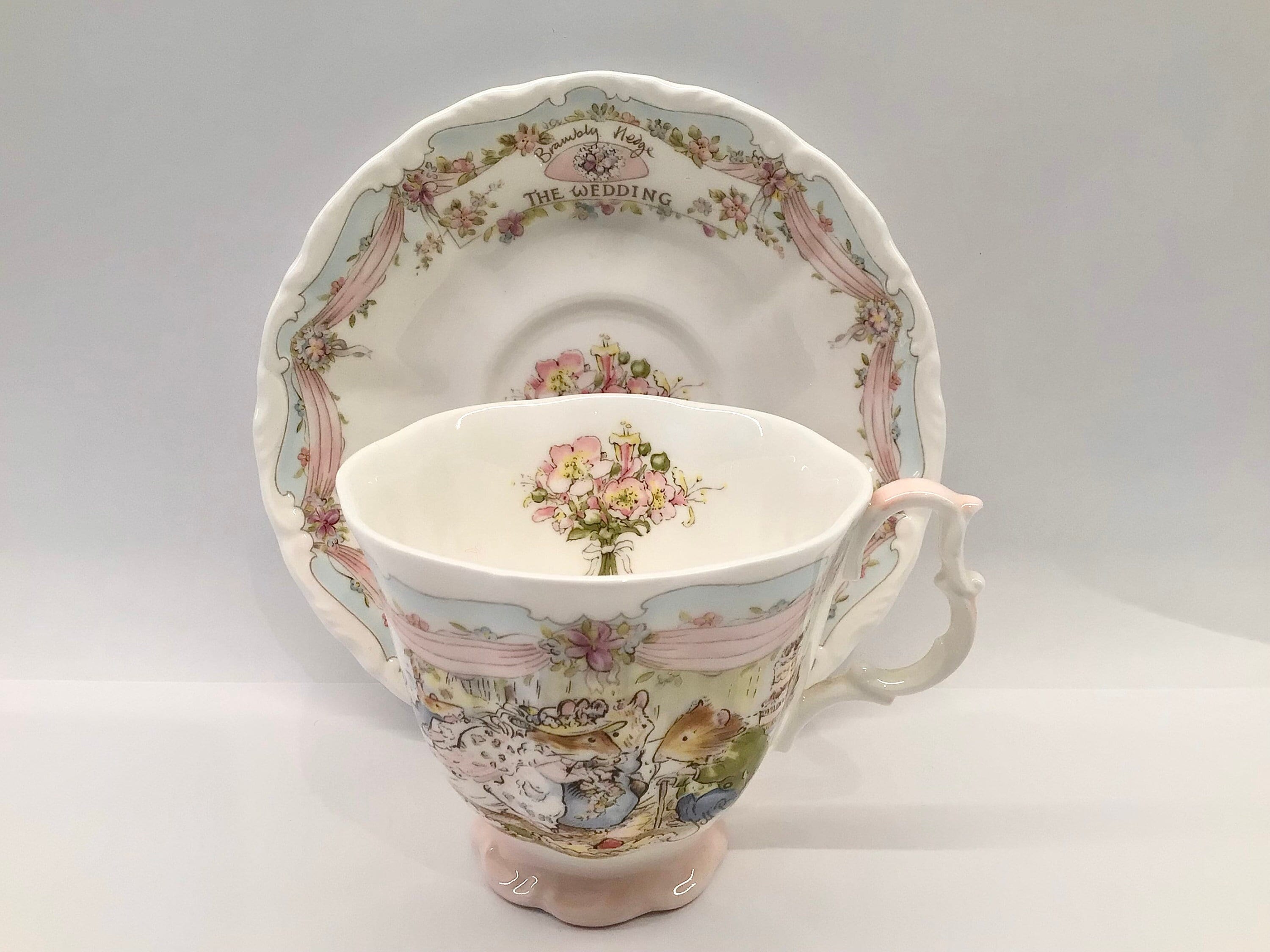 Brambly Hedge the Wedding Duo, Royal Doulton Bone China Cup and Saucer, Brambly  Hedge Collectors Duo, Wedding Gift, Bone China Mouse -  Canada