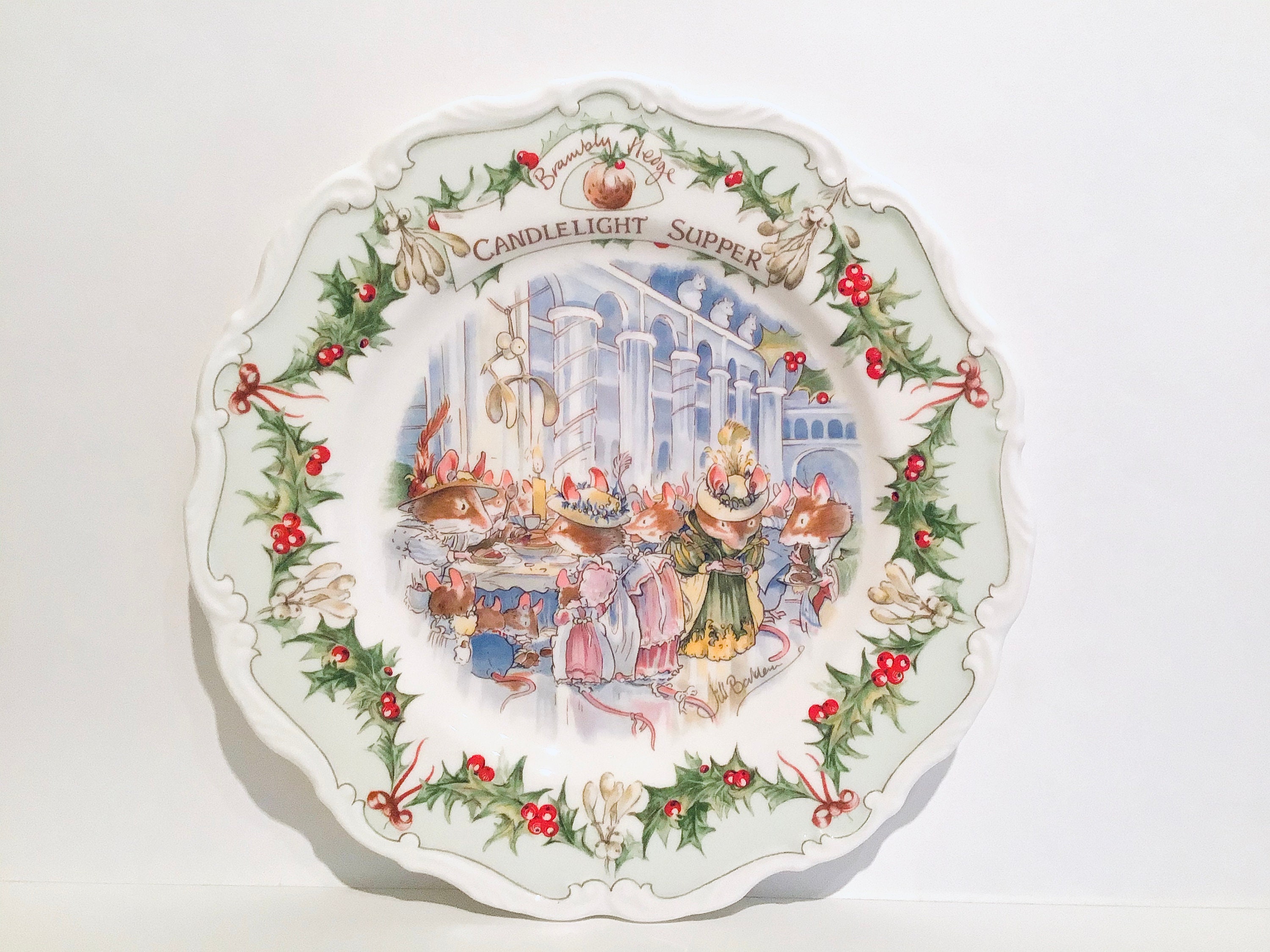 ロイヤルドルトン ブランブリーヘッジ CANDLELIGHT SUPPER Brambly Hedge Candlelight Supper Plate, Royal Doulton Brambly