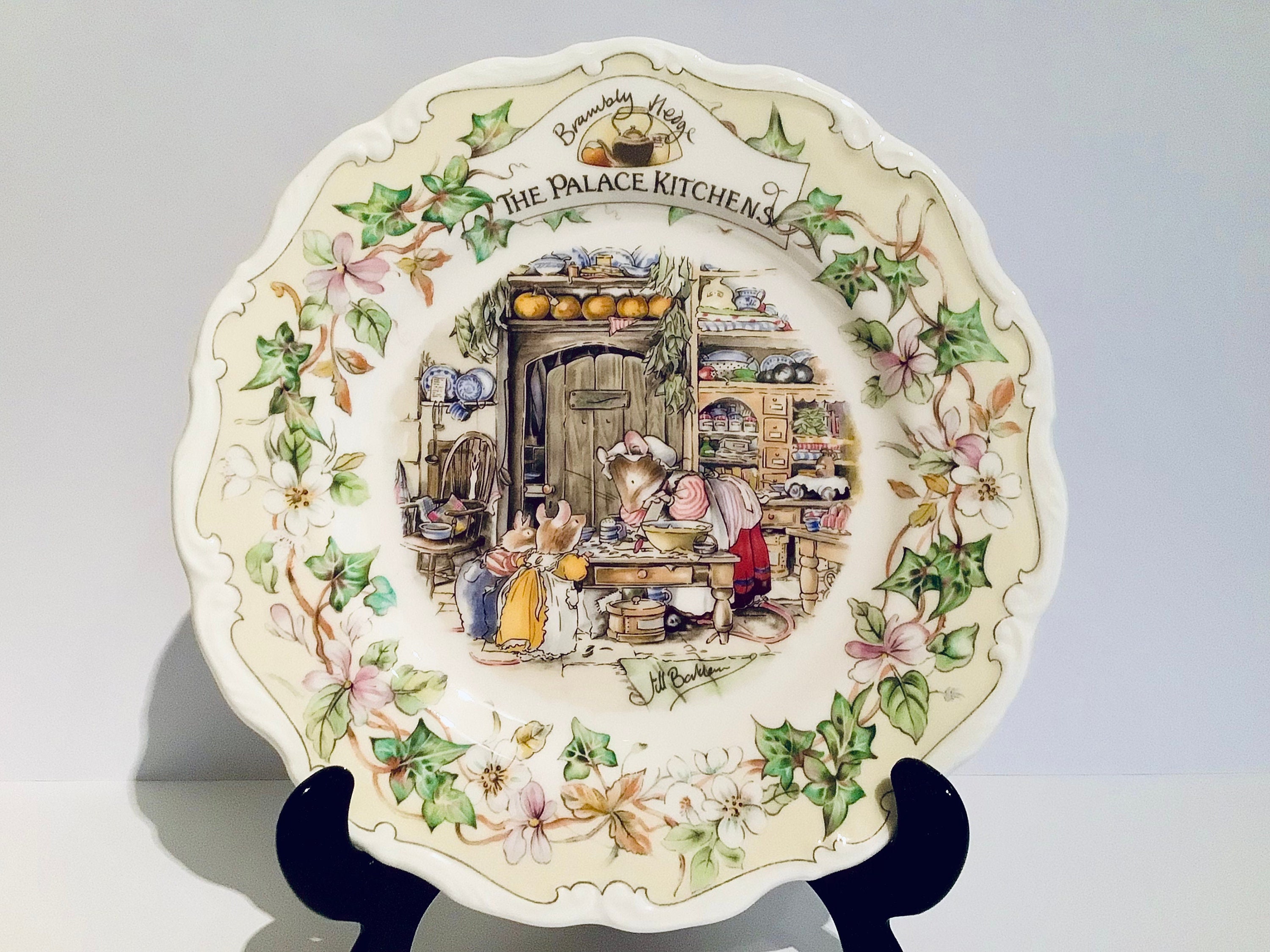 ロイヤルドルトン ブランブリーヘッジ THE PALACE KITCHENS Brambly Hedge the Palace Kitchens Plate, Royal Doulton Brambly