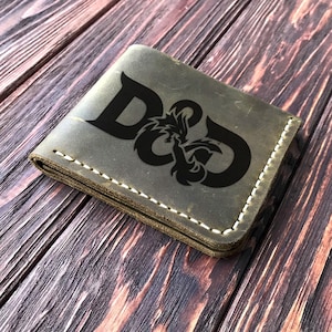Cartera de Dungeon and Dragons, regalo de Navidad para gamers, cartera personalizada para hombre, cartera de cuero D&D, regalo para maridos geek, regalo para gamers para hombres k34