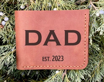 Dad Est 2023 Wallet - Fathers Day Gift - Personalized Gift for Father - Custom Leather Wallet - Funny Dad Gifts